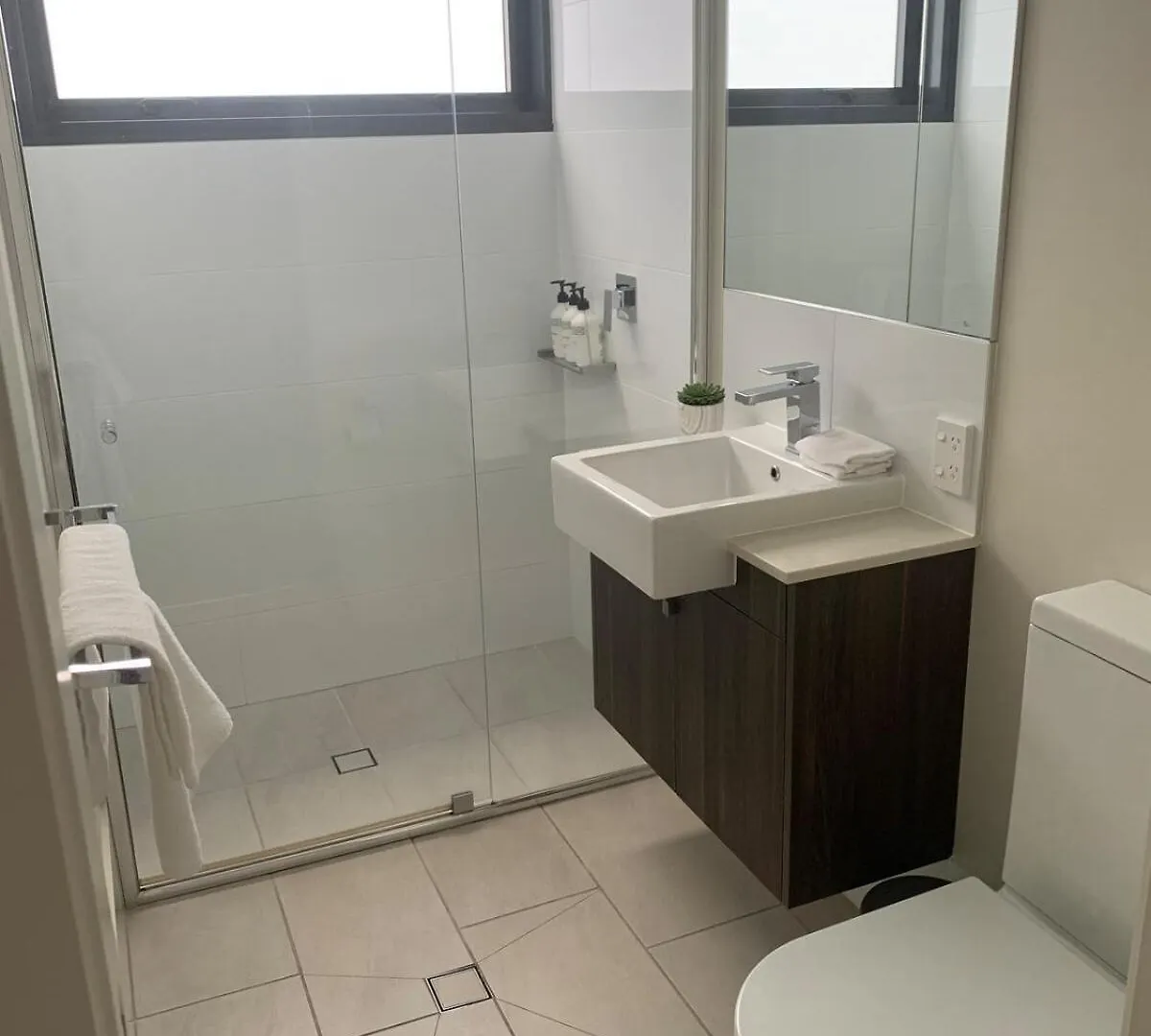 Mooloolaba Beach Unit 601 On First Ave 0*,